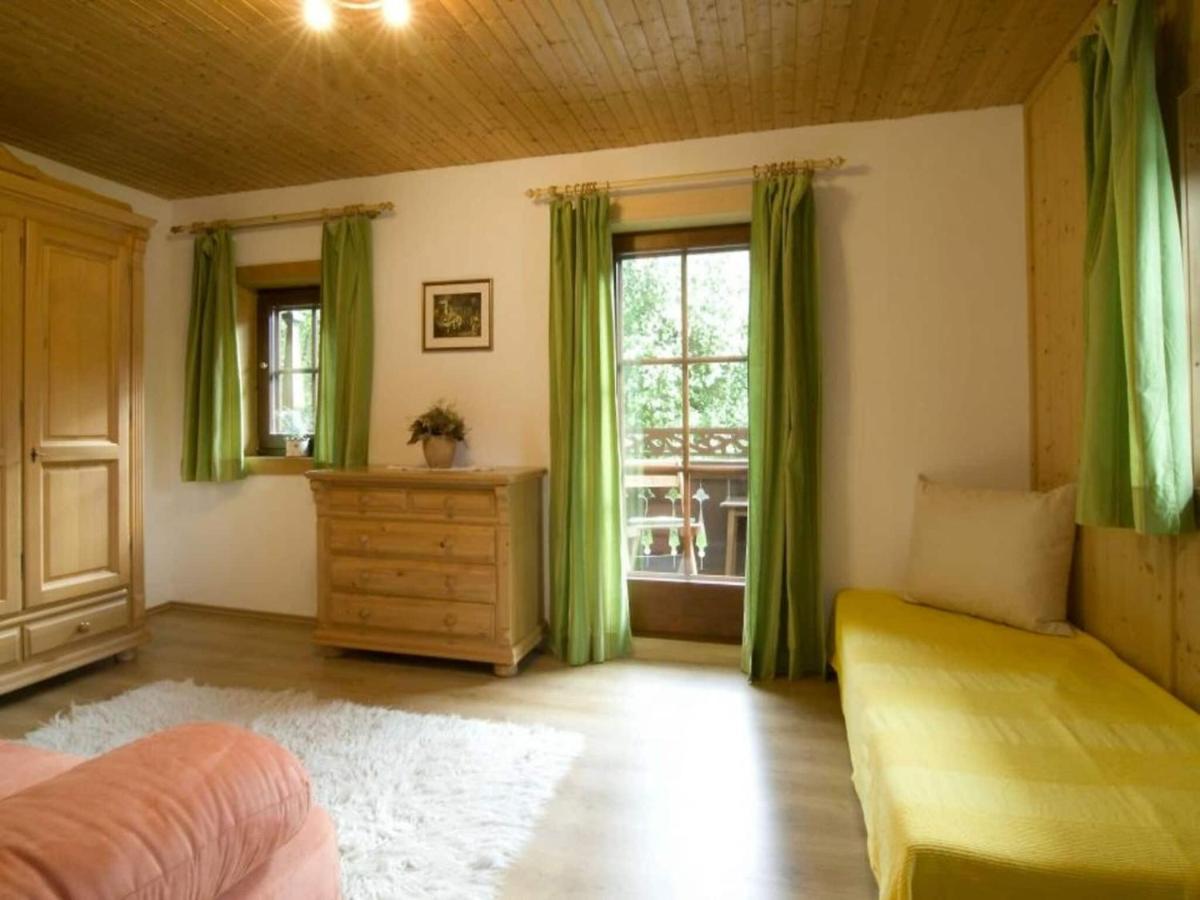 Apartment In Top Location In Fuegen With Balcony Kültér fotó